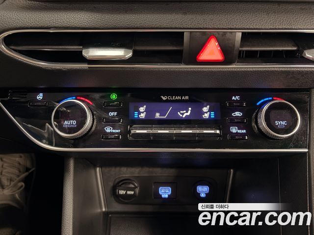 Hyundai Sonata 2021 — photo 18