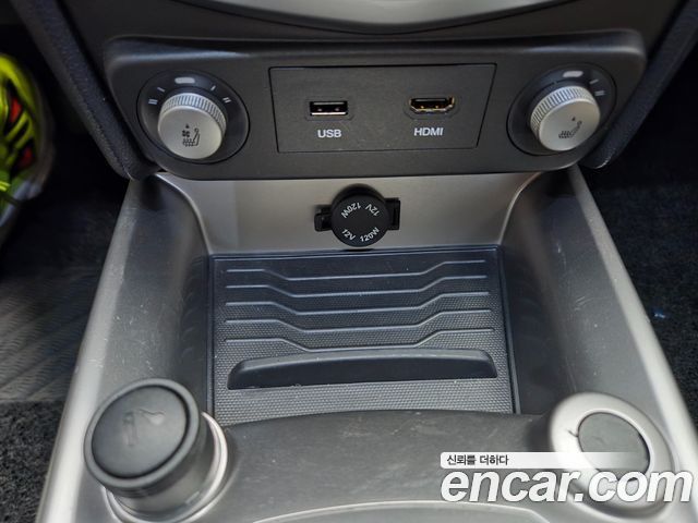 KG Mobility TIBOLI 2015 — photo 15