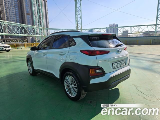 Hyundai Kona 2020 — photo 2