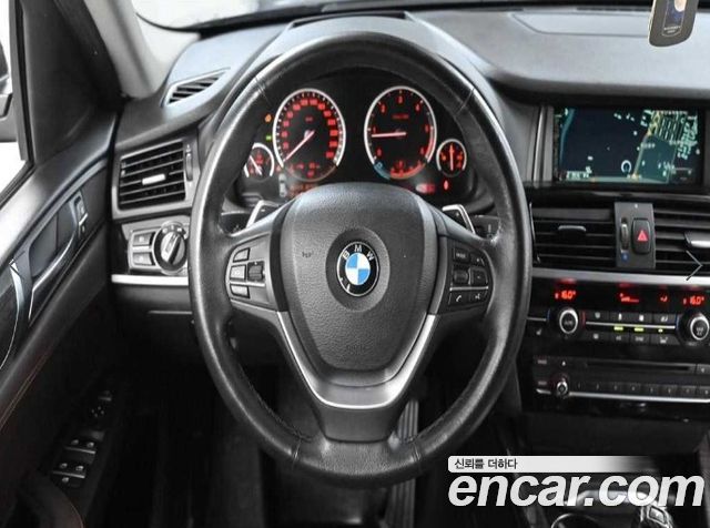 BMW X4 2015 — photo 13