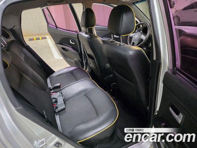 Kia morning 2011 — photo 13