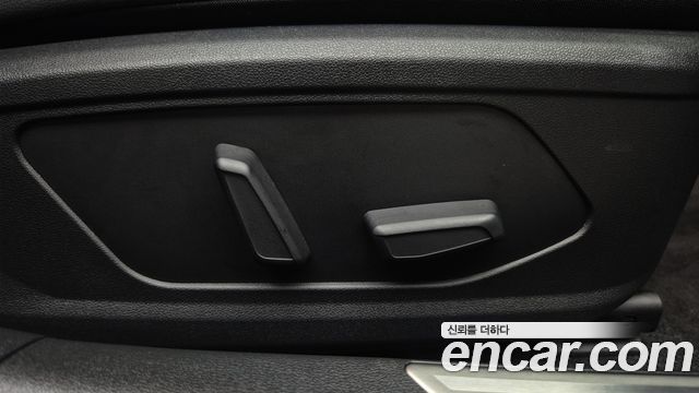 Hyundai AVANTE 2023 — photo 16