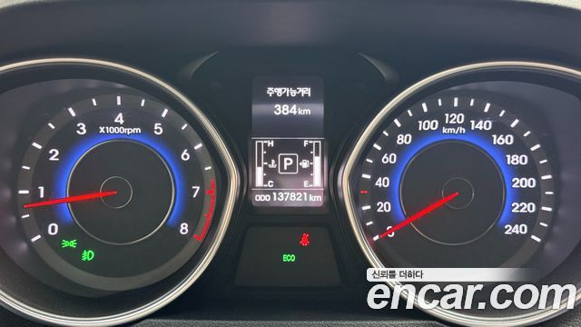Hyundai AVANTE 2014 — photo 8