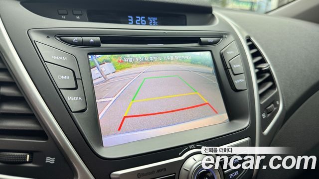 Hyundai AVANTE 2014 — photo 18