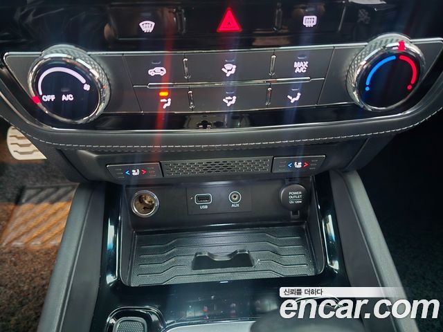 KG Mobility Rexton 2018 — photo 13