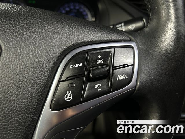 Hyundai Grandeur 2015 — photo 8