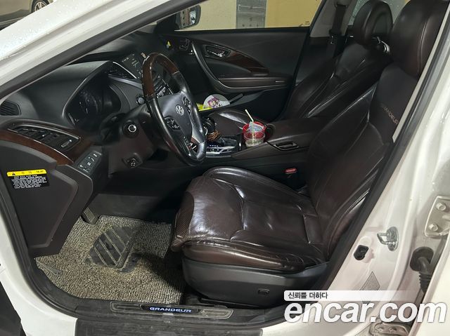 Hyundai Grandeur 2015 — photo 15