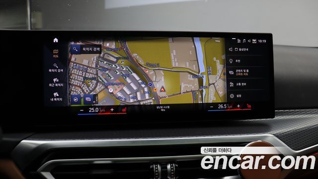 BMW 3-Series 2024 — photo 10