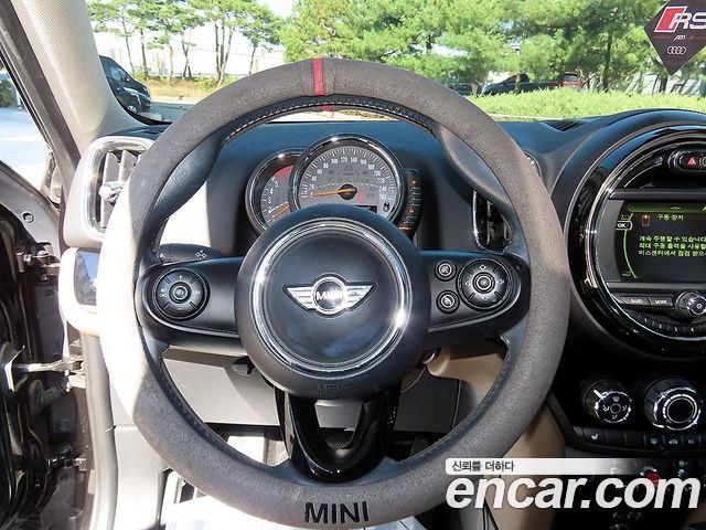 Mini Countryman 2017 — photo 8