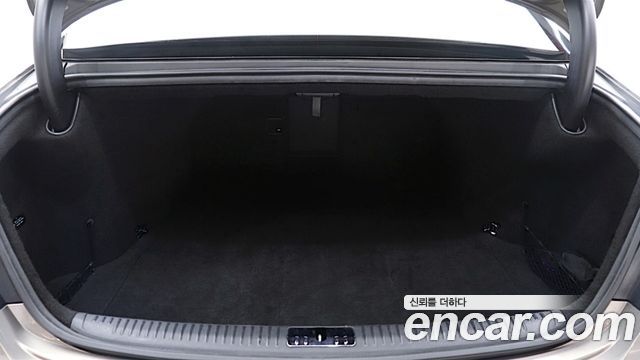 Genesis G90 2021 — photo 15