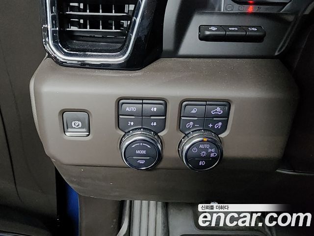 GMC Sierra 2024 — photo 14