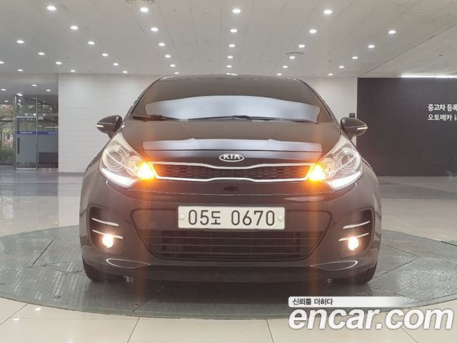Kia pride 2016 — photo 2