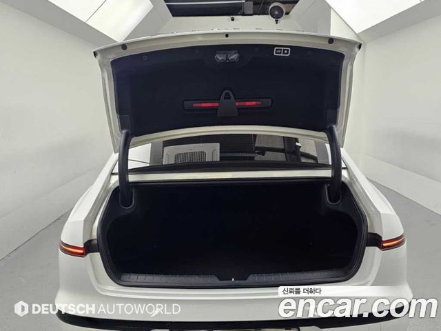 Hyundai Grandeur 2023 — photo 18