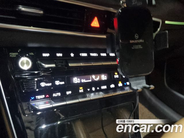 Kia K7 2020 — photo 8