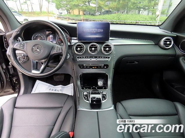 Mercedes-Benz GLC-Class 2019 — photo 7