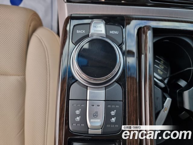 Genesis EQ900 2016 — photo 8
