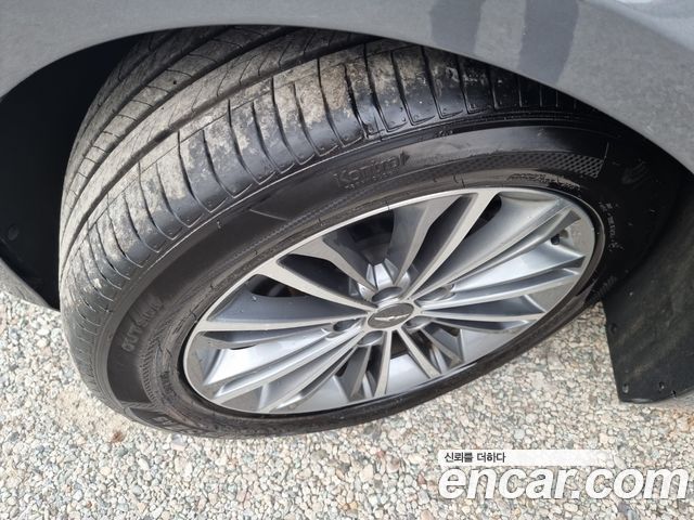 Genesis EQ900 2016 — photo 12