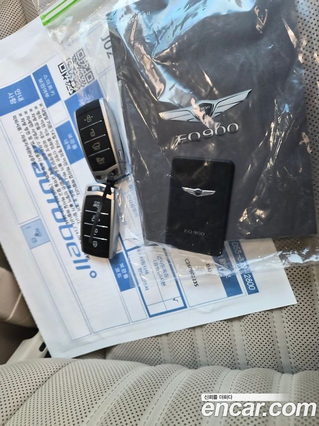 Genesis EQ900 2016 — photo 17