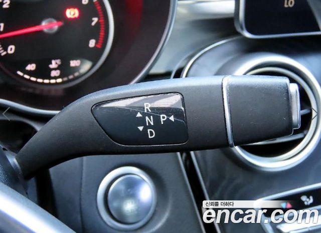 Mercedes-Benz C-Class 2016 — photo 11