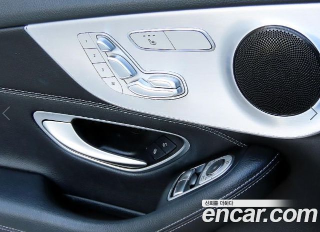 Mercedes-Benz C-Class 2016 — photo 12