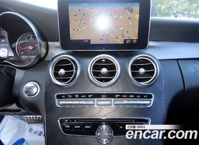 Mercedes-Benz C-Class 2016 — photo 15