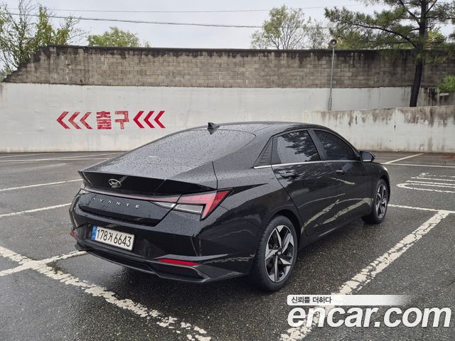 Hyundai AVANTE 2023 — photo 2