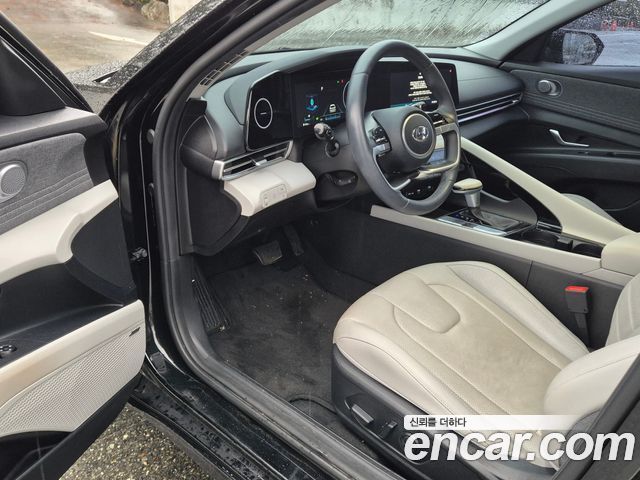Hyundai AVANTE 2023 — photo 3