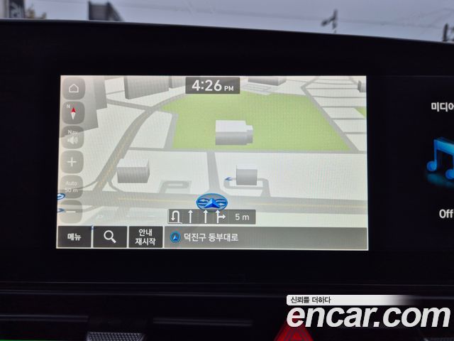 Hyundai AVANTE 2023 — photo 9