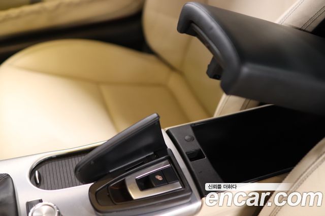 Mercedes-Benz SLK-Class 2012 — photo 11