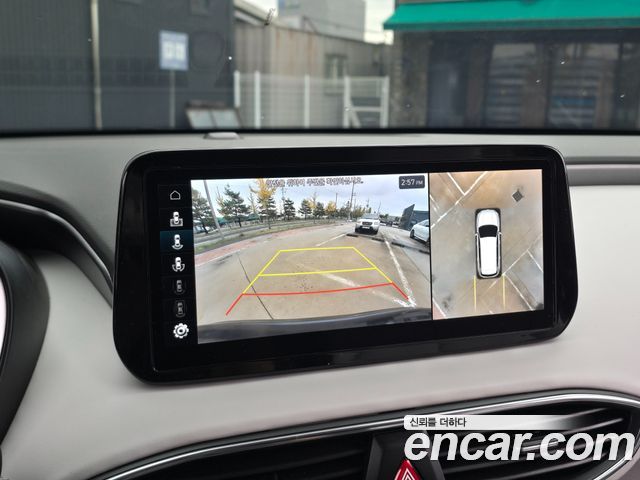 Hyundai Santafe 2023 — photo 14