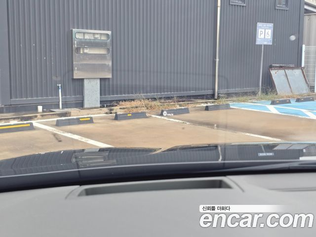 Hyundai Santafe 2023 — photo 15