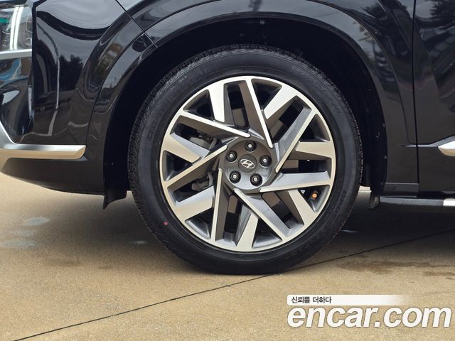 Hyundai Santafe 2023 — photo 19