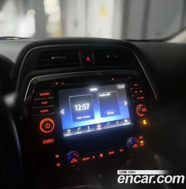 Nissan Maxima 2016 — photo 9