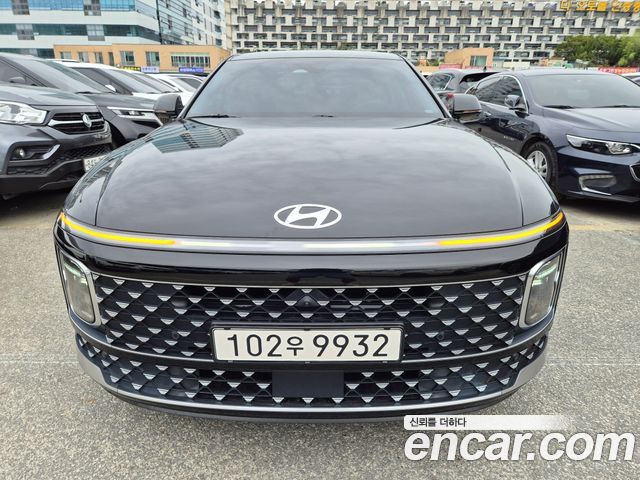 Hyundai Grandeur 2023 — photo 1