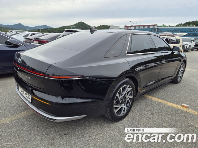 Hyundai Grandeur 2023 — photo 4