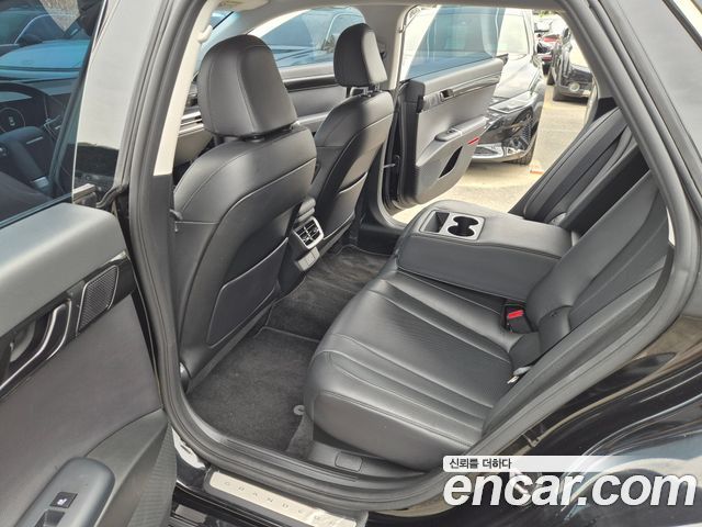 Hyundai Grandeur 2023 — photo 11
