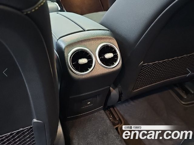 Mercedes-Benz CLA-Class 2022 — photo 13