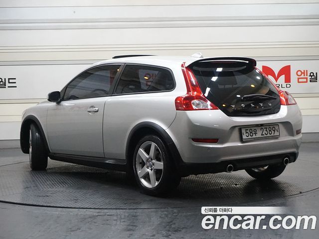 Volvo C30 2012 — photo 3