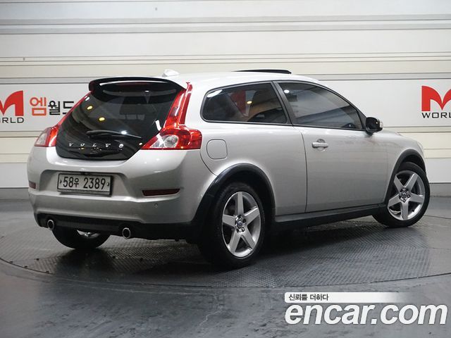 Volvo C30 2012 — photo 4