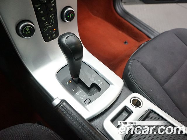 Volvo C30 2012 — photo 9