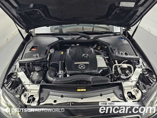 Mercedes-Benz E-Class 2018 — photo 6