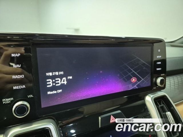 Kia Sorento 2022 — photo 14