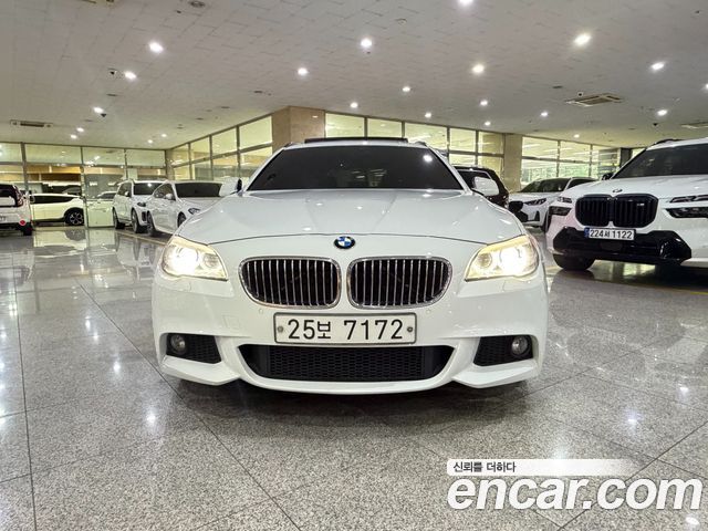 BMW 5-Series 2012 — photo 2