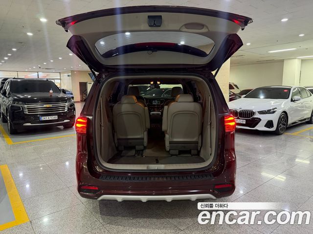 Kia Canival 2019 — photo 19