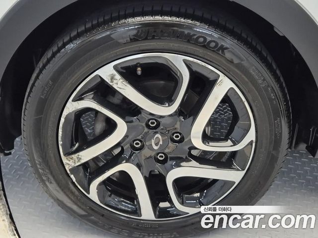 Renault Korea QM3 2017 — photo 19