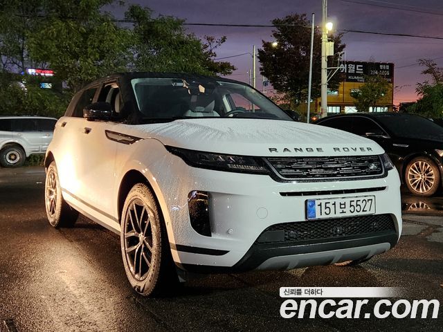 Land Rover Range Rover Evoque 2025 — photo 2
