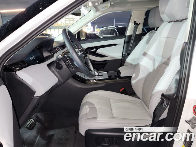 Land Rover Range Rover Evoque 2025 — photo 9