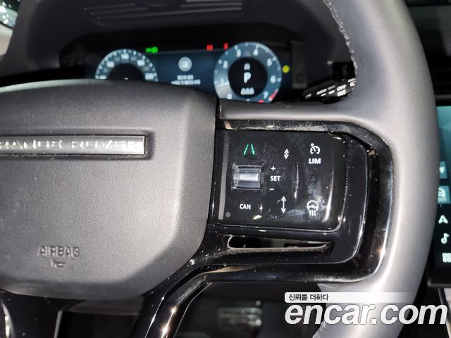 Land Rover Range Rover Evoque 2025 — photo 13