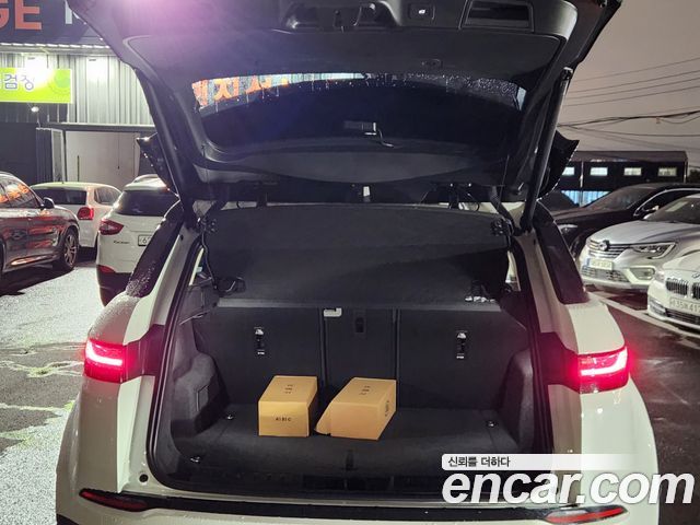Land Rover Range Rover Evoque 2025 — photo 15