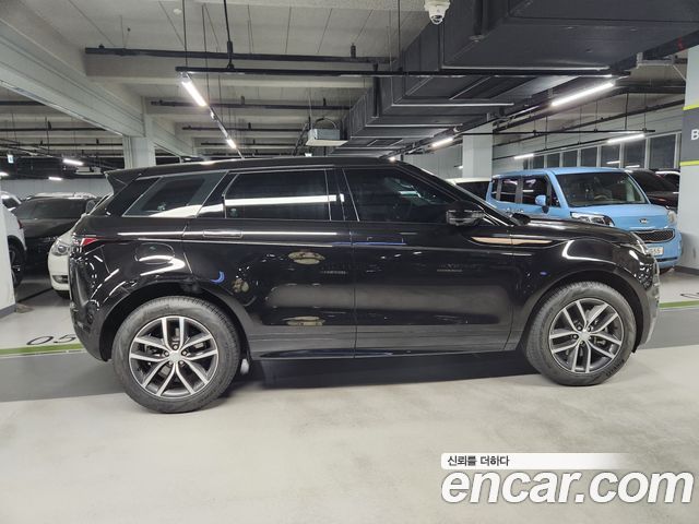 Land Rover Range Rover Evoque 2025 — photo 7